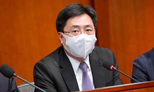 肺癌咳嗽白色粘痰-肺癌咳白痰是怎么回事、肺癌咳嗽白色粘痰 -癌症病人咳白痰网
